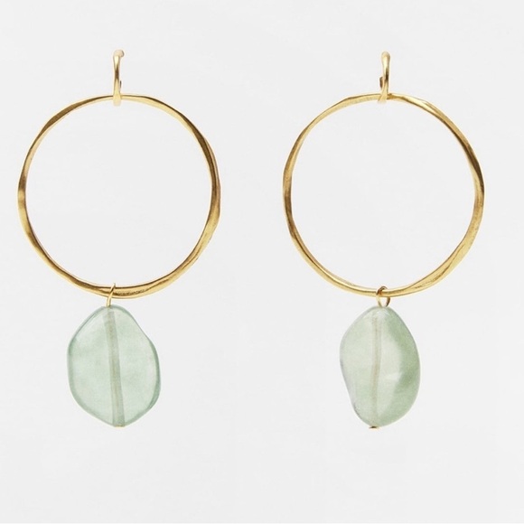 NWT Zara Oversized Resin Hoop Earrings ✨🔥🔥💖💖 - Picture 3 of 8